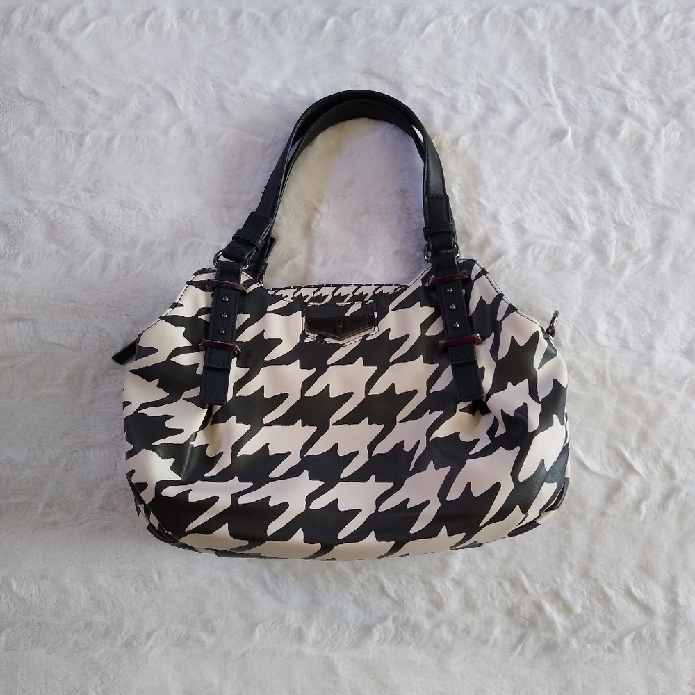 Simply Vera Vera Wang Houndstooth Buena Satchel Bag